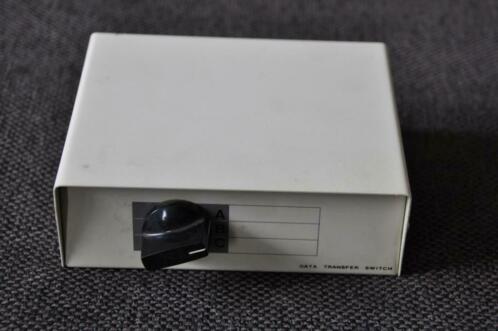 Apple Vintage Data Transfer Switch