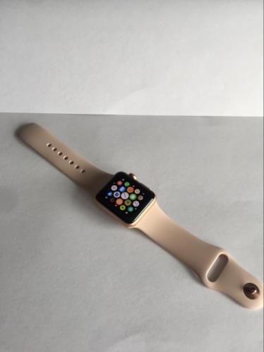 Apple watch 3 serie goud met roze bandje