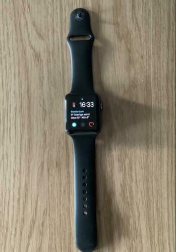 Apple watch 3 series 42mm met veel extras en garantie
