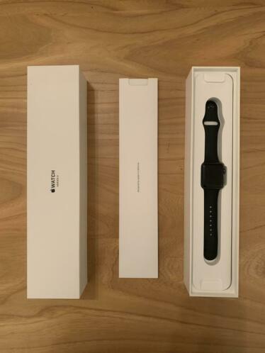 Apple Watch 3, Space Gray, 38mm