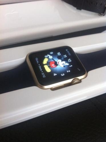 Apple watch 42mm Gold met Bon.