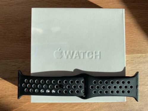 Apple Watch Nike Spacegrijs - 42mm - Series 2 - ZwartGrijs