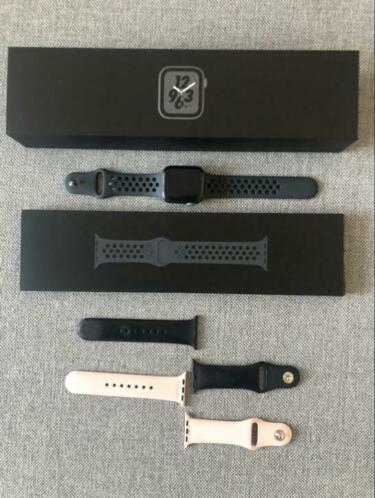 Apple Watch serie 4, 40 mm Space Grey
