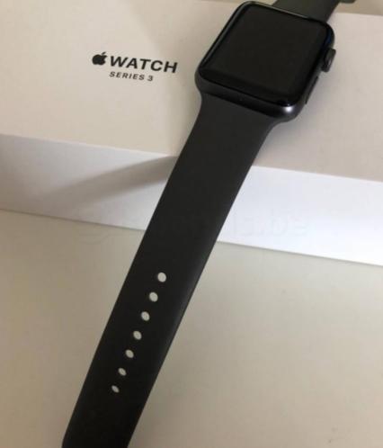 Apple Watch Series 3 Space grey 42MM ZGAN met factuur