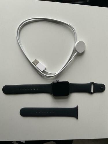 Apple Watch Series 4 ( 44 mm ) Zwart