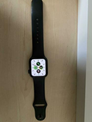 Apple watch series 5 space gray 40mm