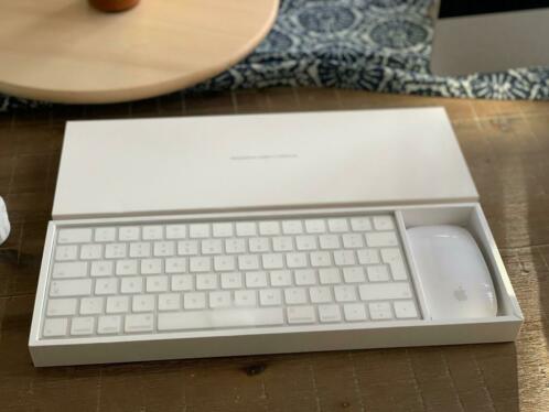 Apple Wireless keyboard and mouse