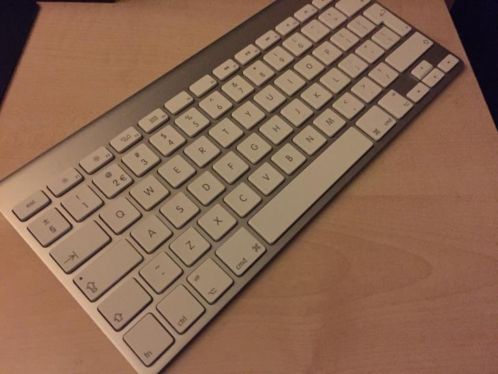 Apple Wireless Keyboard nooit gebruikt