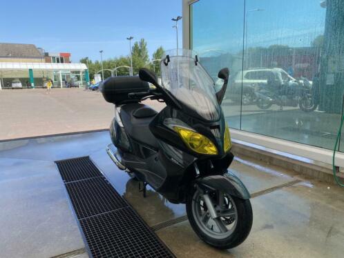 Aprilia Atlantic 500 Sprint zwart (snelste A2 motorscooter)