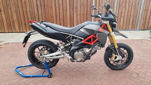 Aprilia Dorsoduro 750 Factory