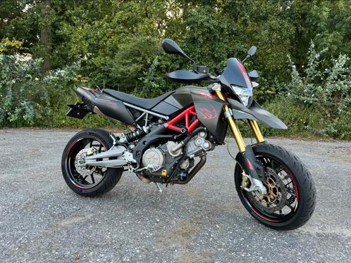 Aprilia Dorsoduro 750 Factory ALTIJD BINNEN GESTALD