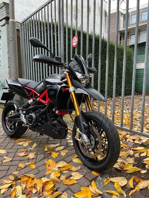 Aprilia Dorsoduro 900 A2