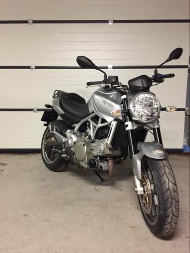 Aprilia mana 850 2008 12dkm automaat rijdt geweldig.