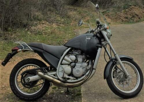 aprilia moto 6.5 (Starck design)