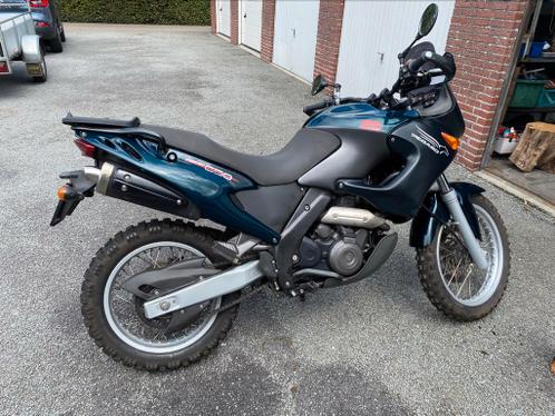 Aprilia Pegaso 650 (met werk)