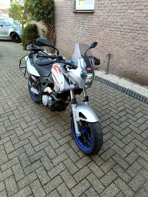 Aprilia Pegaso 650 Strada A2 motor