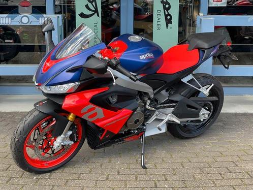 APRILIA RS660 LAVA RED UIT VOORRAAD