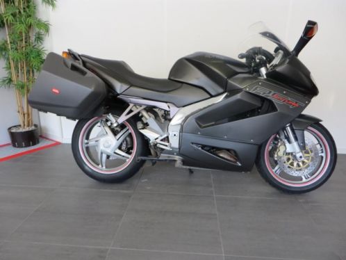 APRILIA RST MILLE FUTURA (bj 2004)