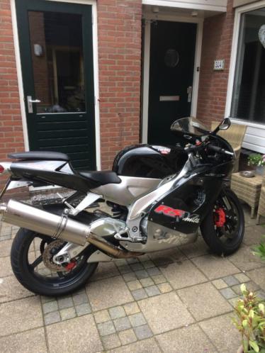 Aprilia RSV 1000