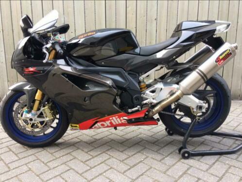 Aprilia RSV 1000 factory Akrapovic 2006