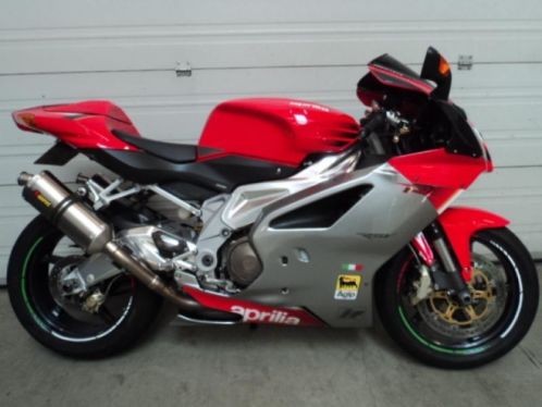 APRILIA Rsv 1000 R