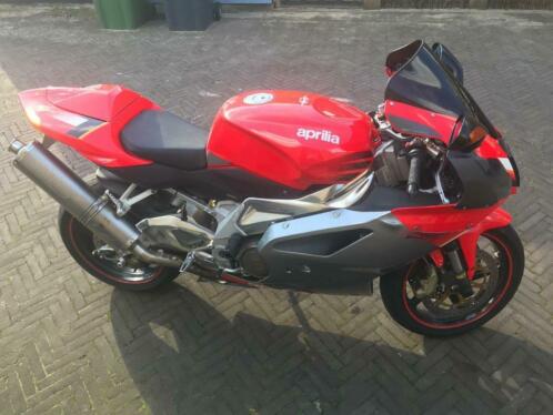 APRILIA RSV 1000 R bj 2003 model 2004