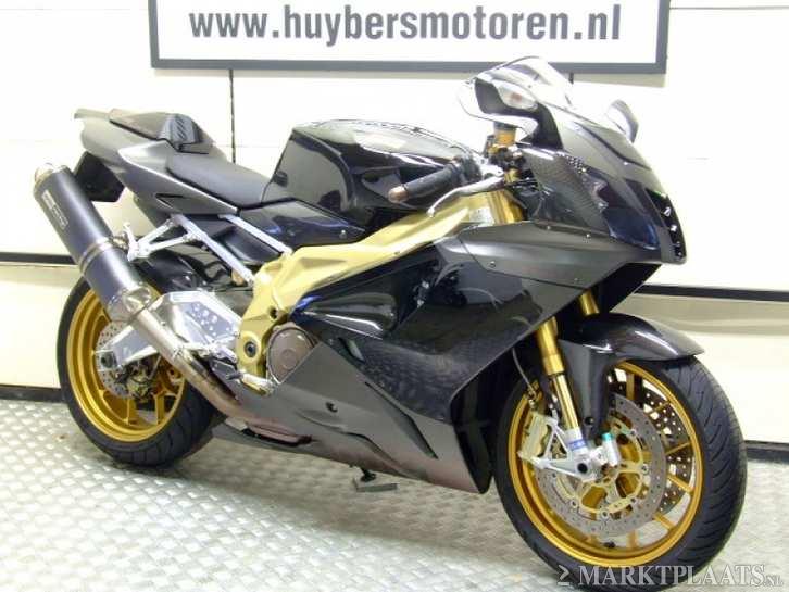 Aprilia rsv 1000 R factory 2006 rsv1000rr 