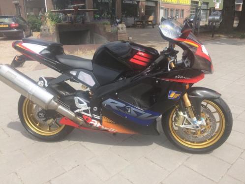 Aprilia rsv 1000 r factory sbk replica haga mille rsv1000