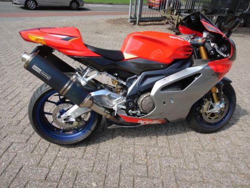 Aprilia rsv 1000 rr factory rsv1000 rsv1000r 2005 nieuwstaat