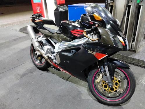 Aprilia RSV 1000 RR motor racer goede staat lage km stand