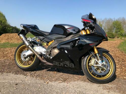 Aprilia RSV Mille 1000 Factory (Dark Lion Edition)