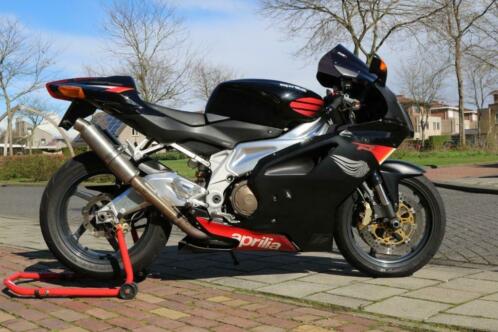 Aprilia RSV Mille 1000 R (bj 2005) 31812 km