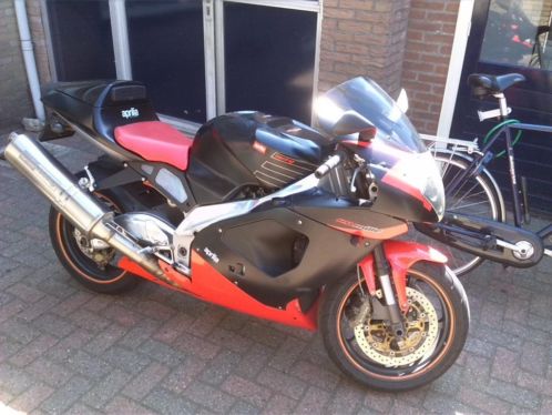 aprilia rsv mille bouwjaar 2001 beest van een motor 