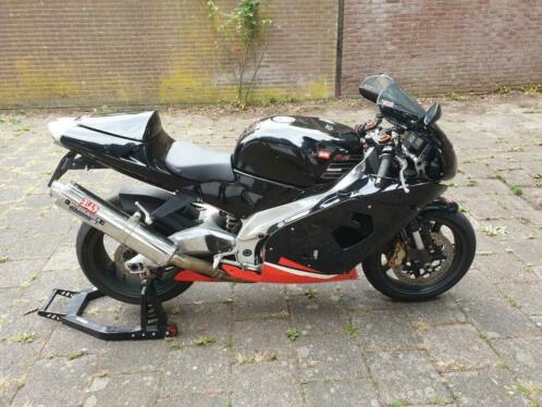 Aprilia RSV Mille uit 2001 - 31000km