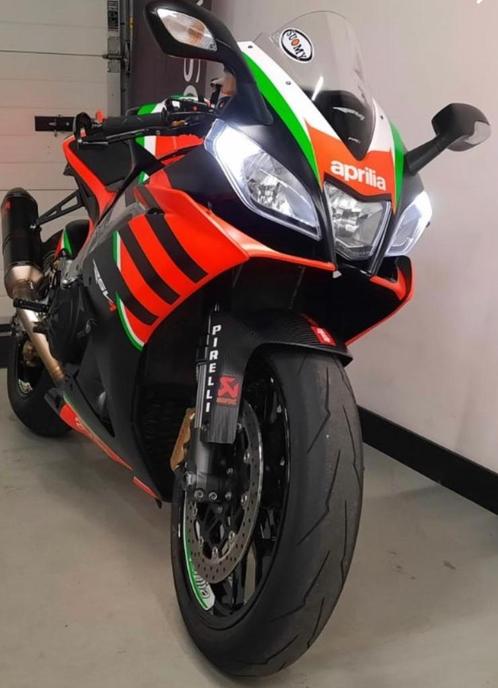 Aprilia RSV4 1000RR, Bj 2010, in Unique Moto GP trim gespote