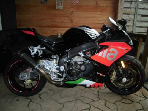 Aprilia RSV4 2009 TE KOOP 