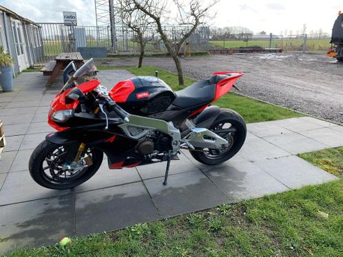 Aprilia RSV4 Factory (2009)  Arrow GP  Powercommander