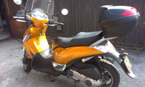 Aprilia Scarabeo 250 cc motorscooter