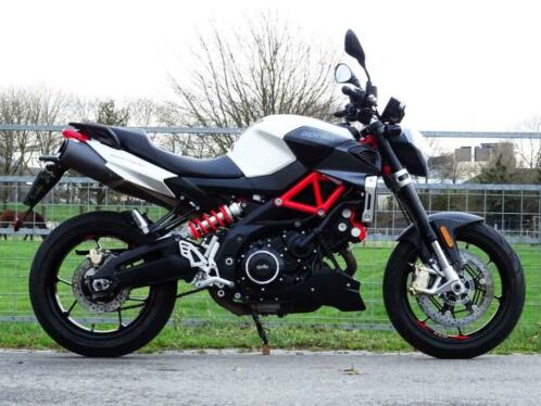 Aprilia Shiver 900 ABS TCS 35kW kenteken mogelijk (bj 2017)