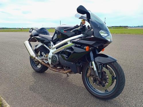 Aprilia sl 1000 falco (Deze week 1725,-)