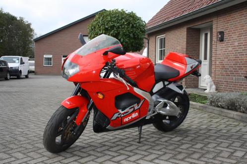 Aprilia Sport RSV 1000 2001 Nette Motor