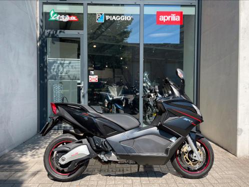 Aprilia srv 850 2012