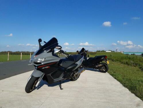 Aprilia srv 850 Nardo Grey