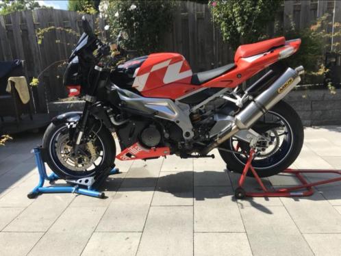 Aprilia tuono 1000 rr 2006