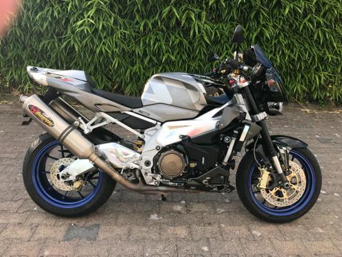 Aprilia tuono 1000R  1000RR