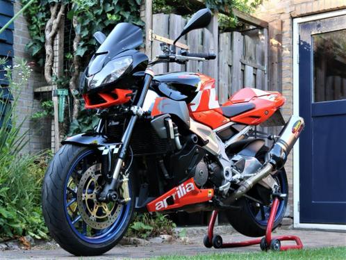 Aprilia Tuono 1000RR