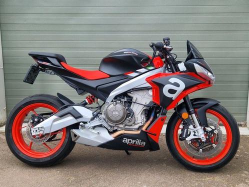 Aprilia Tuono 660 - Concept Black - lage km - A2 mogelijk