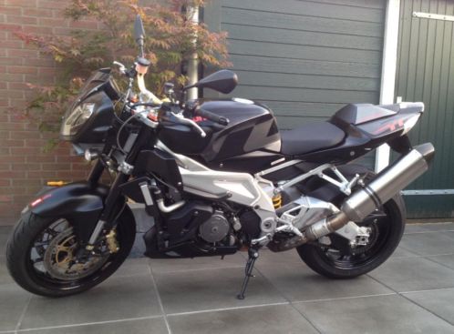 Aprilia Tuono RSV 1000 RR (BJ2008) Akrapovic hexagonal