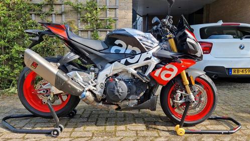 Aprilia Tuono V4 1100 FACTORY  2018  Akrapovic