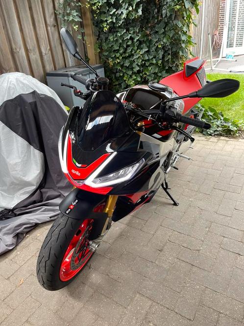 Aprilia Tuono V4 1100 Factory 2021 (met garantie tot 2024)